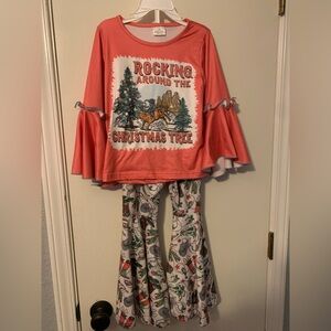 Festive Kids Christmas Set - Coral and White
Sz 5/6